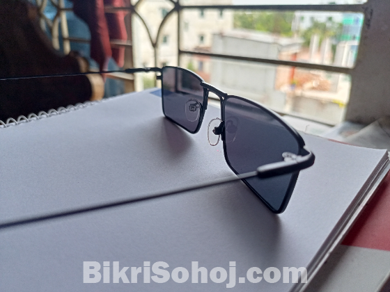 High quality UV protective sunglasses